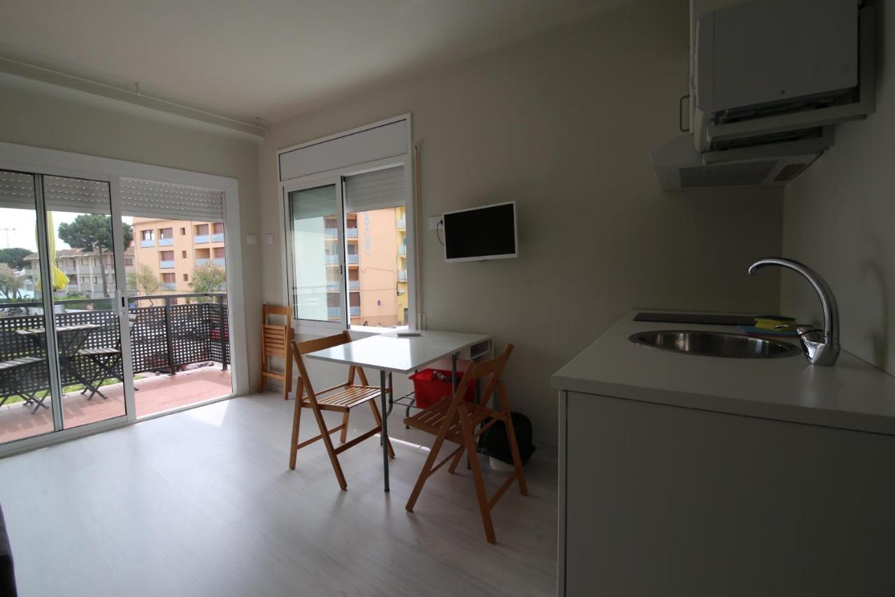 Estudis Laura Apartment Platja d'Aro Room photo